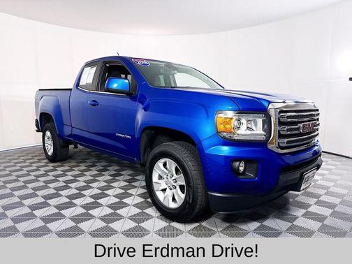 Marine Blue Metallic 2018 GMC Canyon SLE