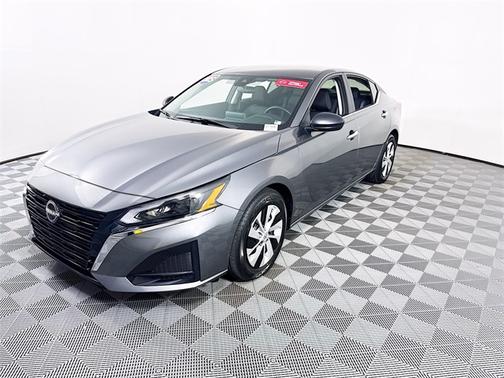 2025 Nissan Altima S