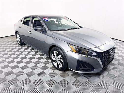2025 Nissan Altima S