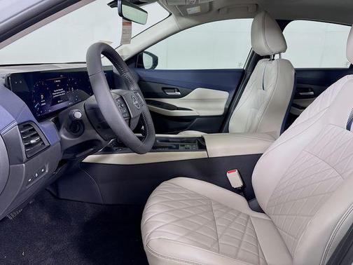 Aspen White Tricoat 2026 Nissan Sentra SL