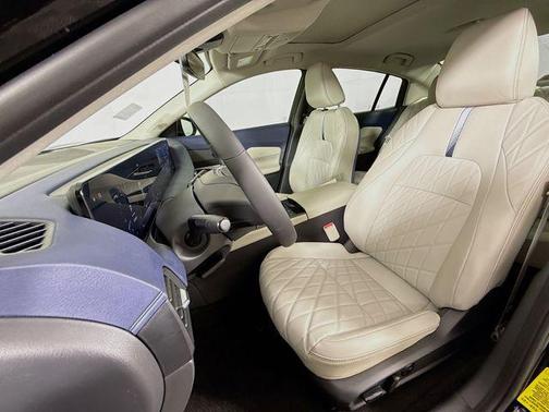 Super Black 2026 Nissan Sentra SL