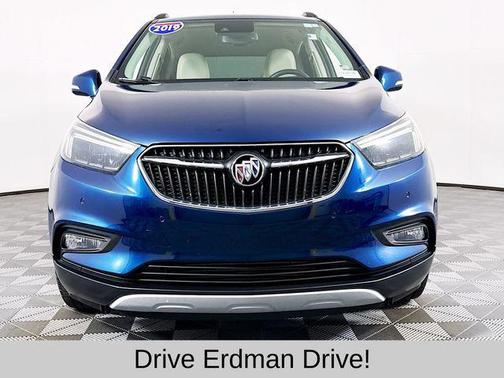 Deep Azure Metallic 2019 Buick Encore Essence