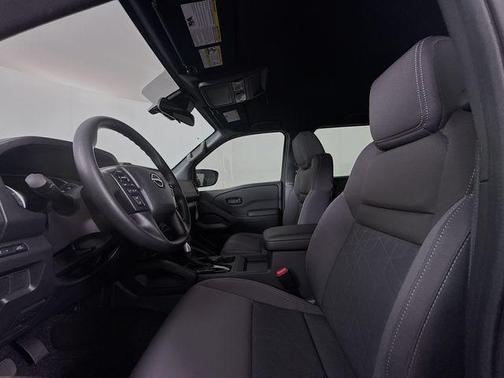 Glacier White 2026 Nissan Frontier SV