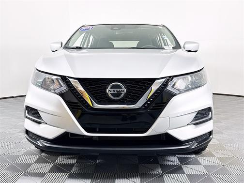 2022 Nissan Rogue Sport S