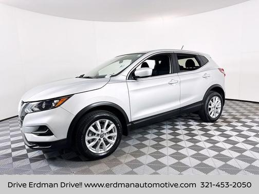 2022 Nissan Rogue Sport S