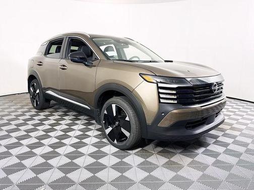 Canyon Bronze Metallic 2026 Nissan Kicks SR