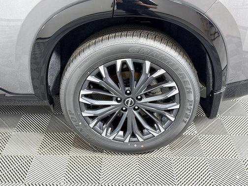 Gun Metallic 2026 Nissan Rogue Platinum