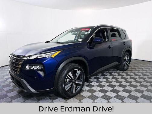 Deep Ocean Blue Pearl 2024 Nissan Rogue SL