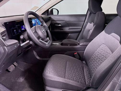 Gun Metallic 2026 Nissan Kicks SV