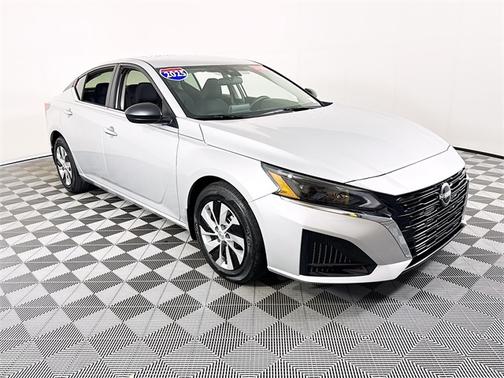 2025 Nissan Altima S