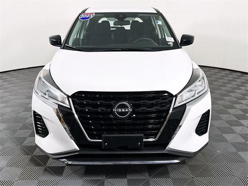 2023 Nissan Kicks S