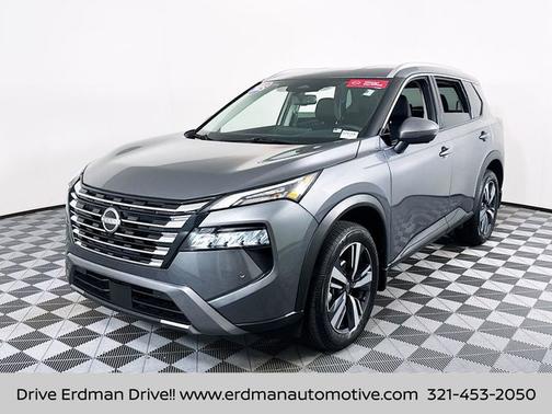 2025 Nissan Rogue SL