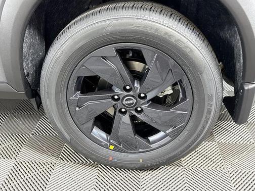 Gun Metallic 2026 Nissan Rogue SV