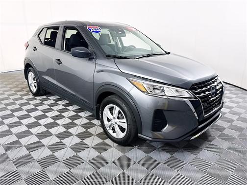 2025 Nissan Kicks Play S
