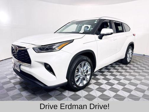 Blizzard Pearl 2021 Toyota Highlander Limited