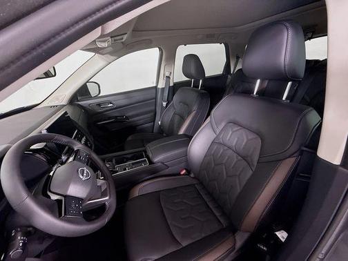Gun Metallic 2026 Nissan Pathfinder Platinum