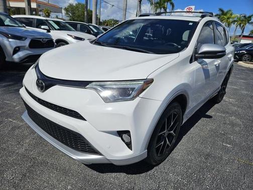 2016 Toyota RAV4 SE