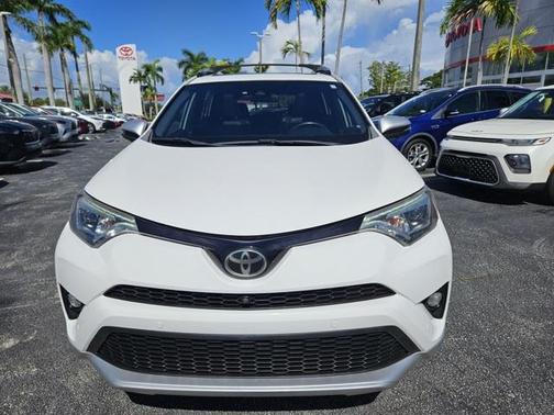 2016 Toyota RAV4 SE