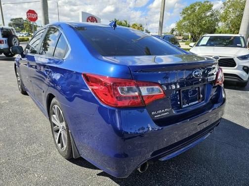 2017 Subaru Legacy Limited