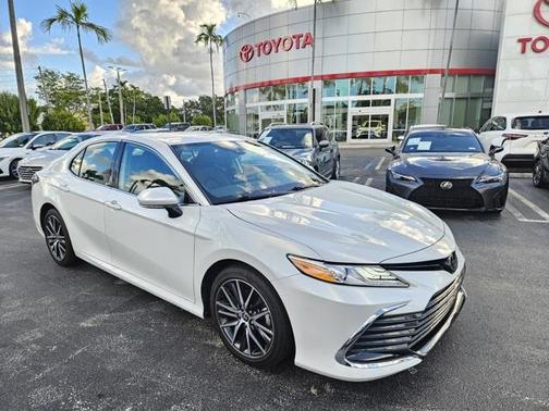 2023 Toyota Camry XLE