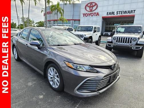 2023 Toyota Camry LE