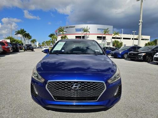 2020 Hyundai Elantra GT Base