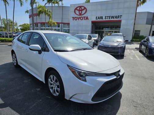 2022 Toyota Corolla LE