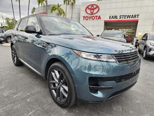 2024 Land Rover Range Rover Sport SE