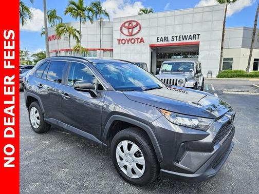 2021 Toyota RAV4 LE