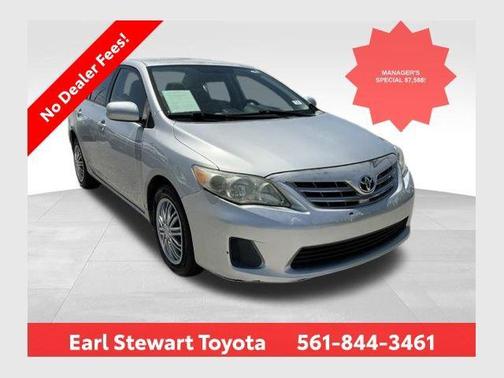 Classic Silver Metallic 2013 Toyota Corolla LE