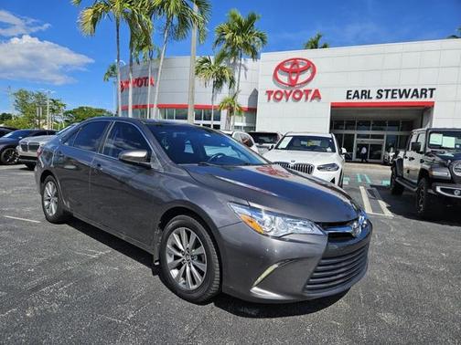 2016 Toyota Camry XLE
