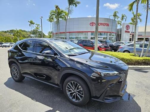 2025 Lexus NX 250 Premium