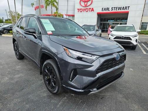 2024 Toyota RAV4 Hybrid XSE