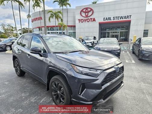 2024 Toyota RAV4 Hybrid XSE