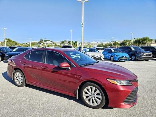 2019 Toyota Camry LE