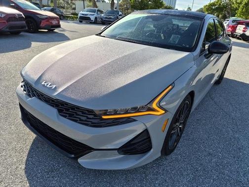 2022 Kia K5 GT