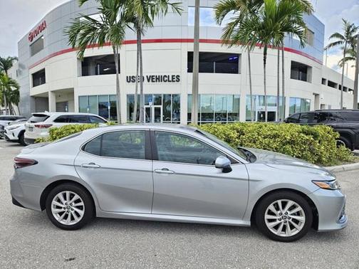 2021 Toyota Camry LE