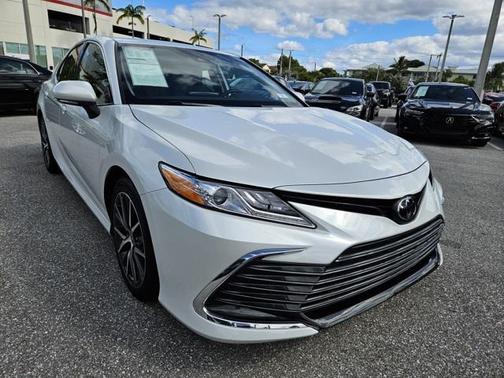 2023 Toyota Camry XLE