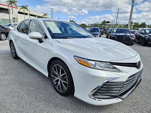 2023 Toyota Camry XLE