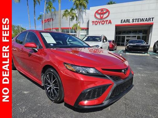 2023 Toyota Camry SE