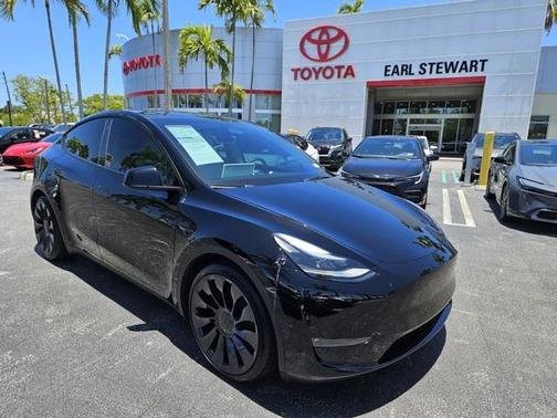 2023 Tesla Model Y Performance Dual Motor All-Wheel Drive