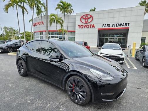 2023 Tesla Model Y Performance Dual Motor All-Wheel Drive