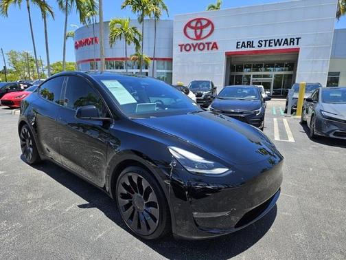 2023 Tesla Model Y Performance Dual Motor All-Wheel Drive