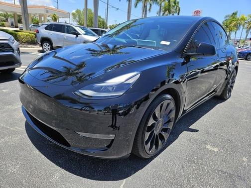 2023 Tesla Model Y Performance Dual Motor All-Wheel Drive