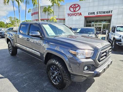 2022 Toyota Tacoma SR5