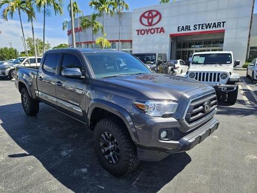 2022 Toyota Tacoma SR5