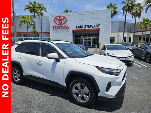 2023 Toyota RAV4 XLE