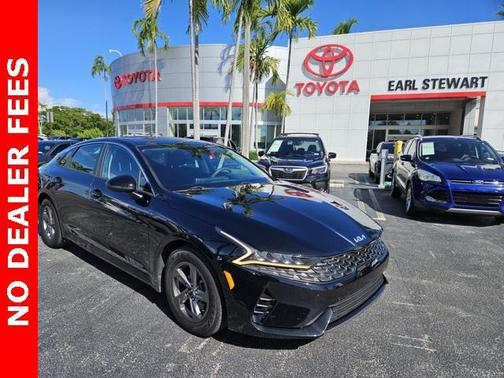 2023 Kia K5 LXS