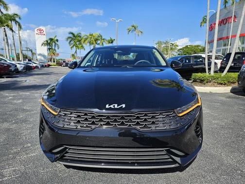 2023 Kia K5 LXS