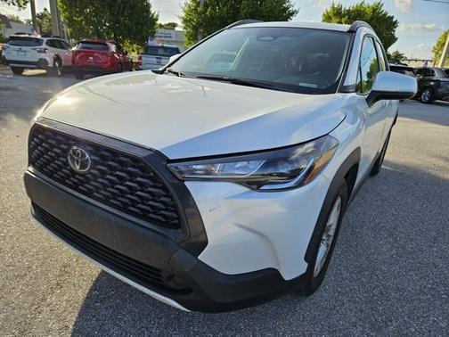 2023 Toyota Corolla Cross LE
